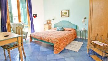 Casa Fornaciari Bed & Breakfast Viareggio Eksteriør bilde